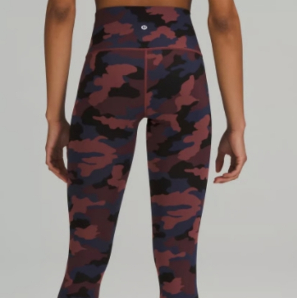 Lululemon Wunder Under High-Rise Tight 25" heritage 365 camo Size 8